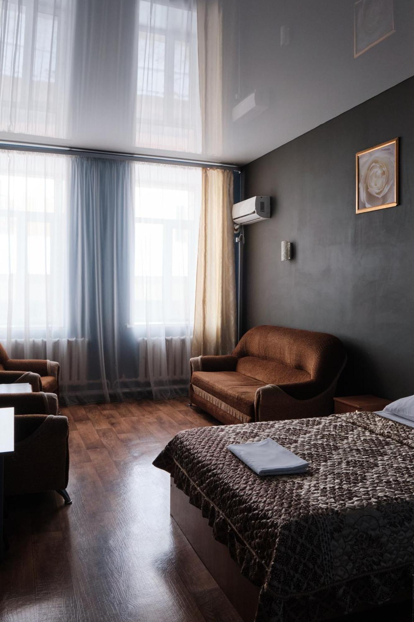 Hotel Europa Semey Buitenkant foto